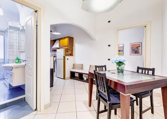 St Peter's Apartment