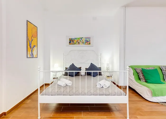Apartment St Peter's